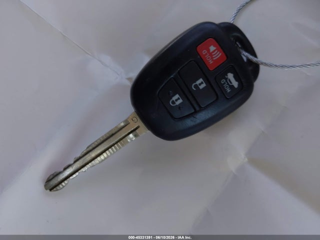 45331391 :رقم المزاد ، 4T1BF1FK9CU563529 vin ، 2012 Toyota Camry Le مزاد بيع