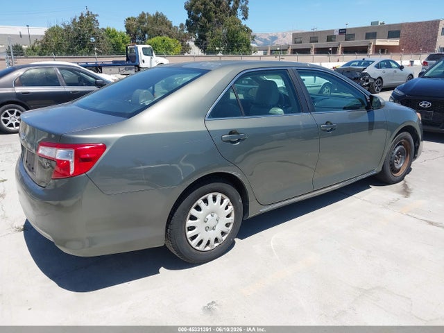 45331391 :رقم المزاد ، 4T1BF1FK9CU563529 vin ، 2012 Toyota Camry Le مزاد بيع
