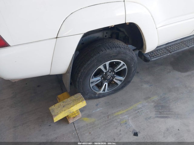2004 Toyota 4runner Sr5 V6 მანქანა იყიდება აუქციონზე, vin: JTEBU14R740042968, აუქციონის ნომერი: 45331401