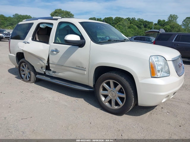 45331403 :رقم المزاد ، 1GKS2EEF7ER214830 vin ، 2014 Gmc Yukon Denali مزاد بيع