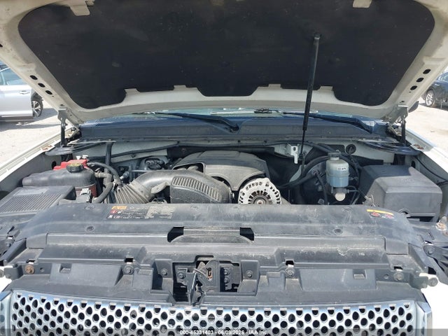45331403 :رقم المزاد ، 1GKS2EEF7ER214830 vin ، 2014 Gmc Yukon Denali مزاد بيع