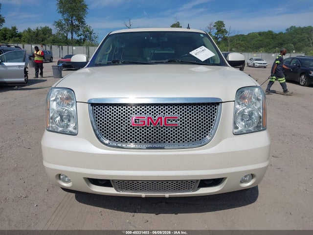 45331403 :رقم المزاد ، 1GKS2EEF7ER214830 vin ، 2014 Gmc Yukon Denali مزاد بيع