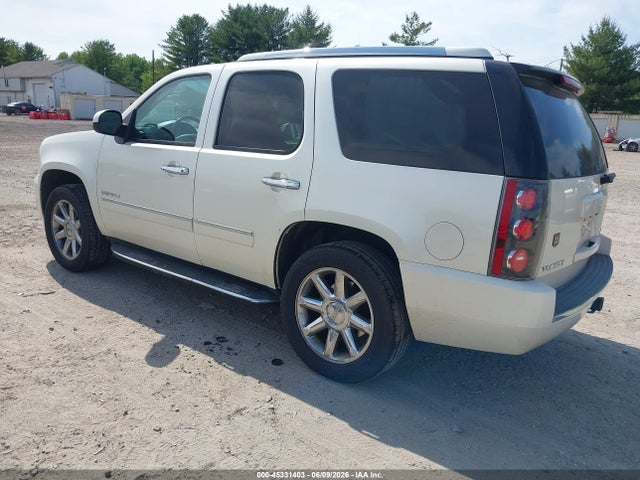 45331403 :رقم المزاد ، 1GKS2EEF7ER214830 vin ، 2014 Gmc Yukon Denali مزاد بيع