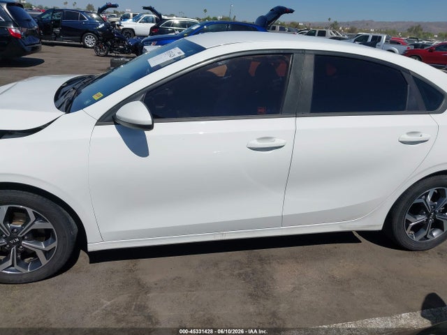 KIA Forte Lxs 2019 3KPF24AD0KE109324 Image 15