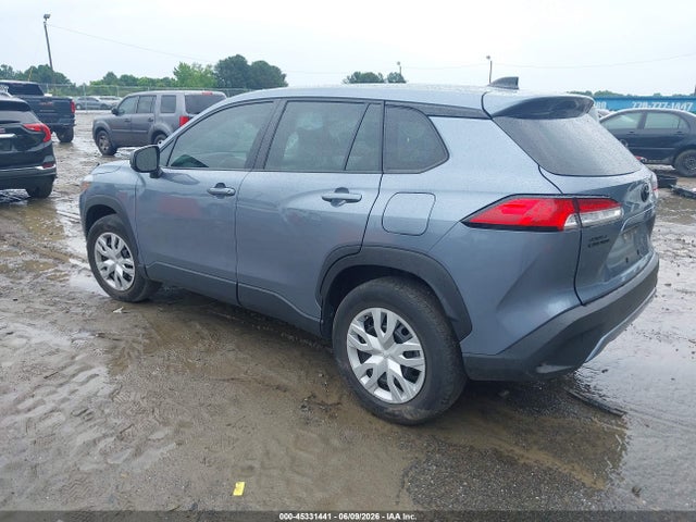 45331441 :رقم المزاد ، 7MUAAAAG7NV023465 vin ، 2022 Toyota Corolla Cross L مزاد بيع