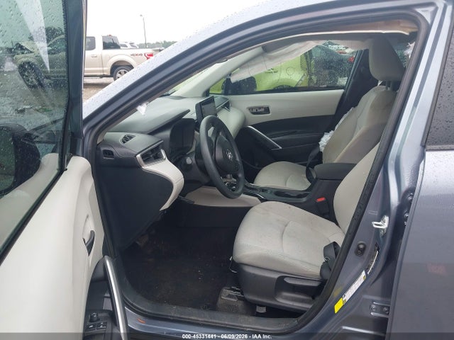 45331441 :رقم المزاد ، 7MUAAAAG7NV023465 vin ، 2022 Toyota Corolla Cross L مزاد بيع