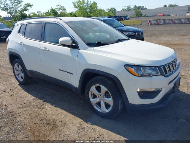 45331493 :رقم المزاد ، 3C4NJDBBXLT138628 vin ، 2020 Jeep Compass Latitude 4x4 مزاد بيع