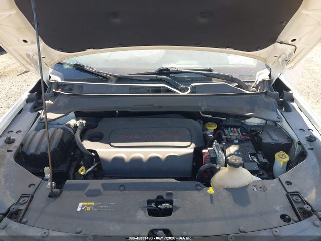 45331493 :رقم المزاد ، 3C4NJDBBXLT138628 vin ، 2020 Jeep Compass Latitude 4x4 مزاد بيع