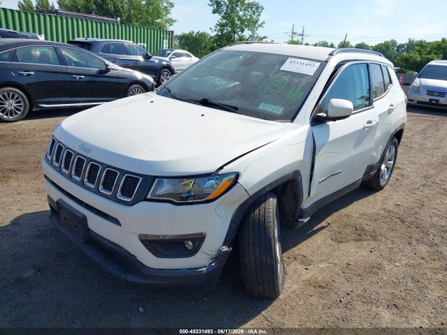 45331493 :رقم المزاد ، 3C4NJDBBXLT138628 vin ، 2020 Jeep Compass Latitude 4x4 مزاد بيع