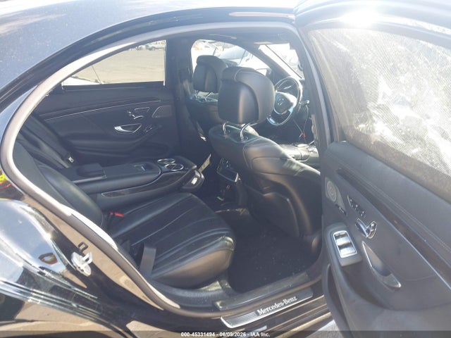 WDDUG8CB0FA114890 Mercedes-Benz S 550