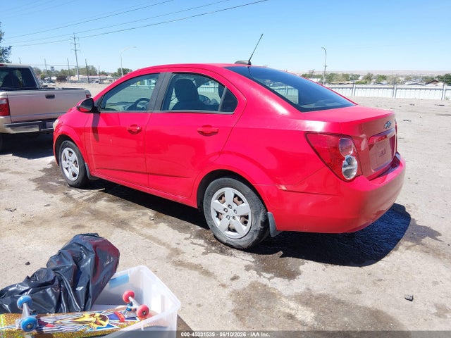 Chevrolet Sonic Ls Auto 2015 1G1JA5SH6F4127797 Image 3