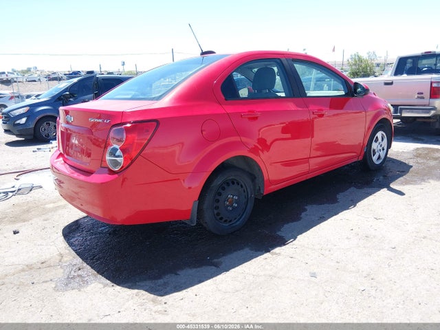 Chevrolet Sonic Ls Auto 2015 1G1JA5SH6F4127797 Image 4