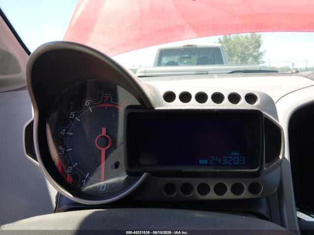 Chevrolet Sonic Ls Auto 2015 1G1JA5SH6F4127797 Image 7
