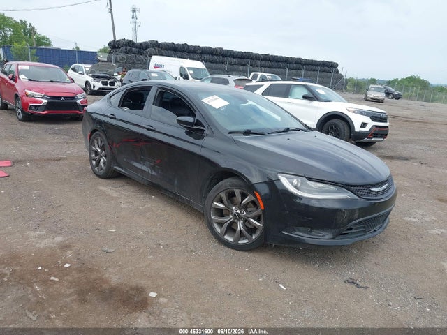 Chrysler 200 S 2015 1C3CCCDGXFN627950 Image 1