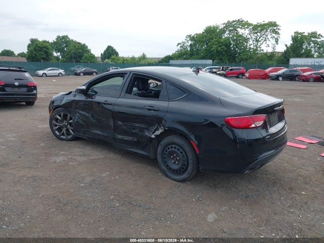 Chrysler 200 S 2015 1C3CCCDGXFN627950 Image 3