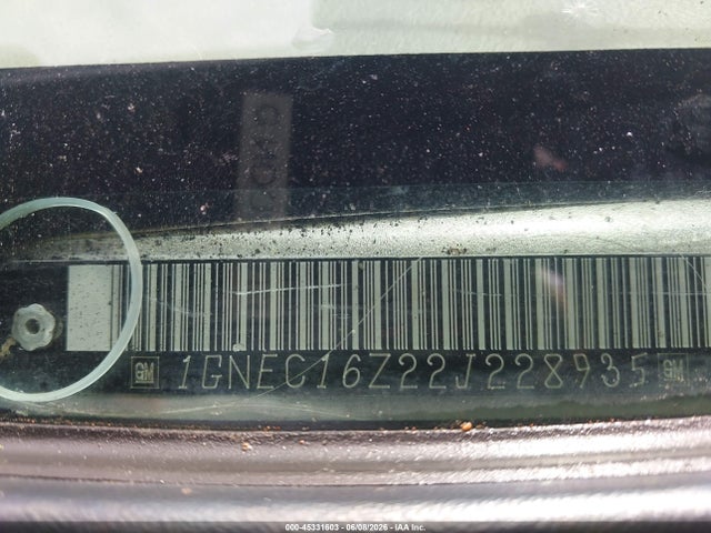 45331603 :رقم المزاد ، 1GNEC16Z22J228935 vin ، 2002 Chevrolet Suburban 1500 Lt مزاد بيع