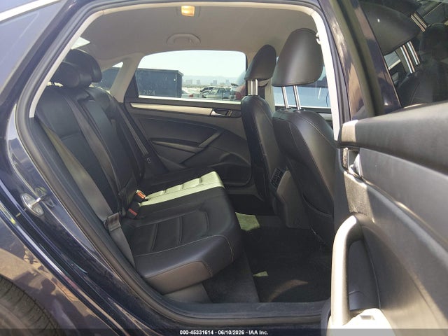 Aukcja sprzedaży 2015 Volkswagen Passat 1.8t Se, vin: 1VWBT7A39FC025288, numer aukcji: 45331614