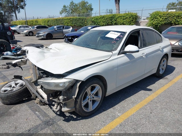 WBA3B1C54EP679402 BMW 320i
