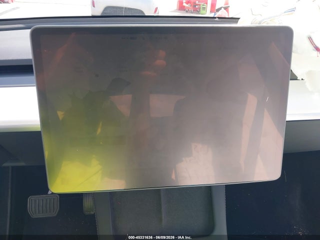 Продажа на аукционе авто 2023 Tesla Model Y Awd/long Range Dual Motor All-wheel Drive, vin: 7SAYGDEE1PF616184, номер лота: 45331636