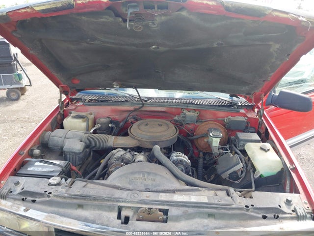 45331664 :رقم المزاد ، 1GCEK19K0SE189555 vin ، 1995 Chevrolet Gmt-400 K1500 مزاد بيع
