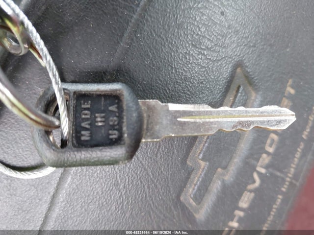 45331664 :رقم المزاد ، 1GCEK19K0SE189555 vin ، 1995 Chevrolet Gmt-400 K1500 مزاد بيع