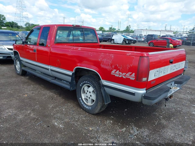 45331664 :رقم المزاد ، 1GCEK19K0SE189555 vin ، 1995 Chevrolet Gmt-400 K1500 مزاد بيع