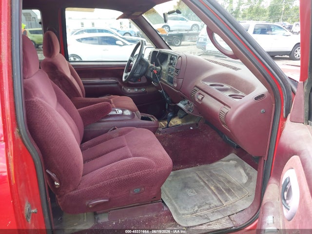 45331664 :رقم المزاد ، 1GCEK19K0SE189555 vin ، 1995 Chevrolet Gmt-400 K1500 مزاد بيع