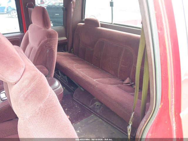 45331664 :رقم المزاد ، 1GCEK19K0SE189555 vin ، 1995 Chevrolet Gmt-400 K1500 مزاد بيع