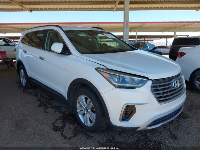 45331731 :رقم المزاد ، KM8SMDHF3HU213683 vin ، 2017 Hyundai Santa Fe Se مزاد بيع