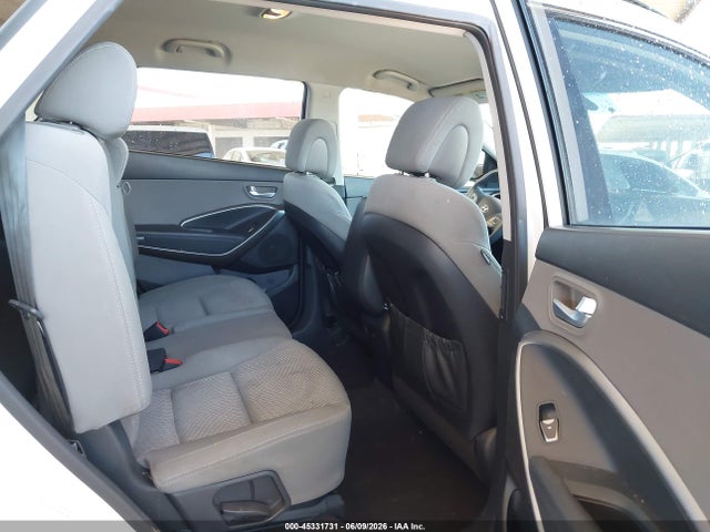 45331731 :رقم المزاد ، KM8SMDHF3HU213683 vin ، 2017 Hyundai Santa Fe Se مزاد بيع