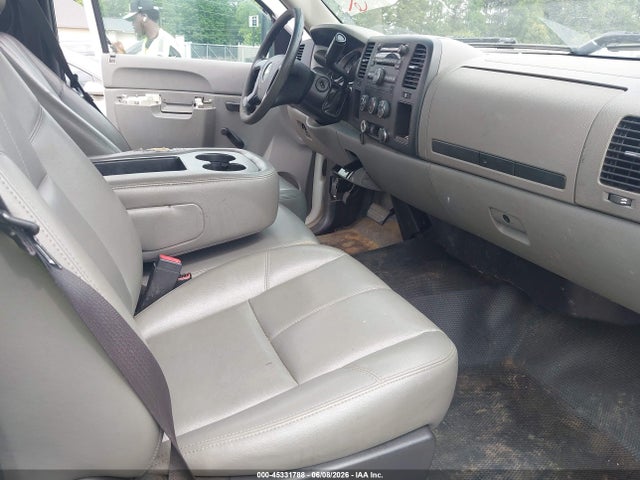 2014 Chevrolet Silverado 3500hd Work Truck მანქანა იყიდება აუქციონზე, vin: 1GB3CZCG5EF117776, აუქციონის ნომერი: 45331788