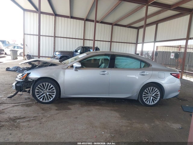 45331802 :رقم المزاد ، JTHBK1GG2G2228459 vin ، 2016 Lexus Es 350 مزاد بيع