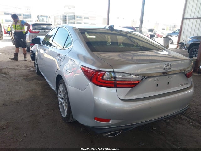 45331802 :رقم المزاد ، JTHBK1GG2G2228459 vin ، 2016 Lexus Es 350 مزاد بيع