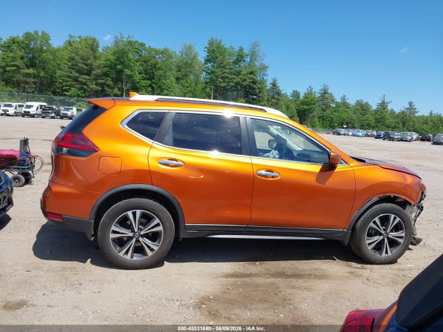 JN8AT2MV6KW370659 Nissan ROGUE SV