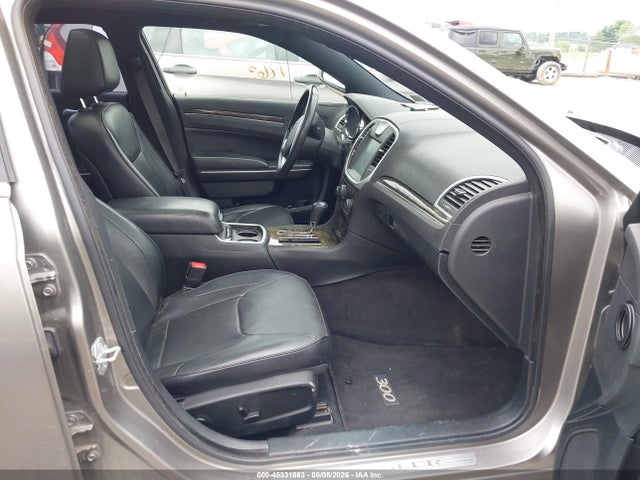 Продаж на аукціоні авто 2014 Chrysler 300c, vin: 2C3CCAET2EH160269, номер лоту: 45331863