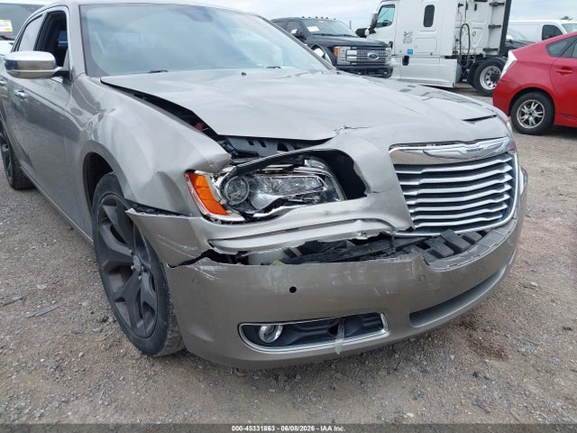 Продаж на аукціоні авто 2014 Chrysler 300c, vin: 2C3CCAET2EH160269, номер лоту: 45331863