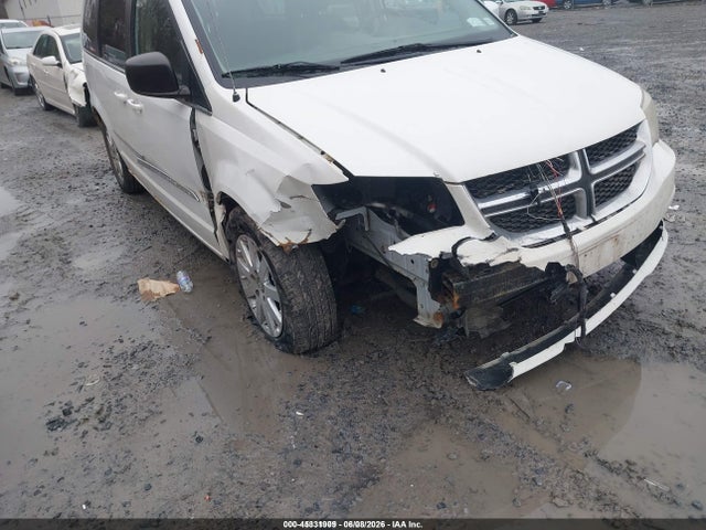 45331909 :رقم المزاد ، 2C4RC1BG4ER112215 vin ، 2014 Chrysler Town & Country Touring مزاد بيع