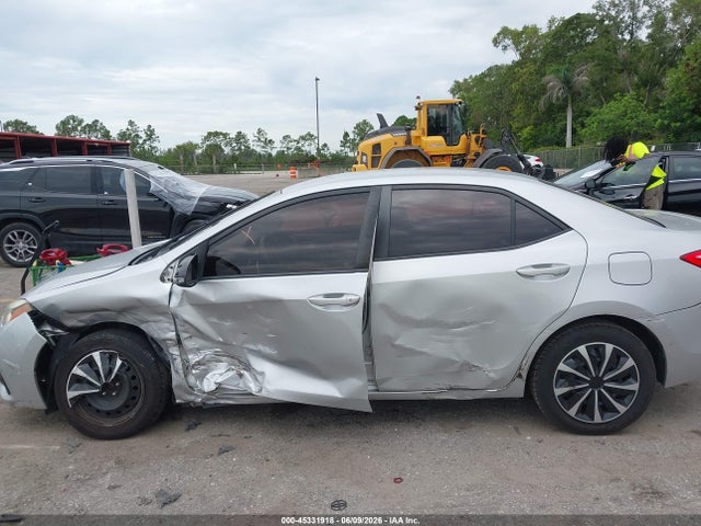 45331918 :رقم المزاد ، 5YFBURHE5EP138759 vin ، 2014 Toyota Corolla S مزاد بيع