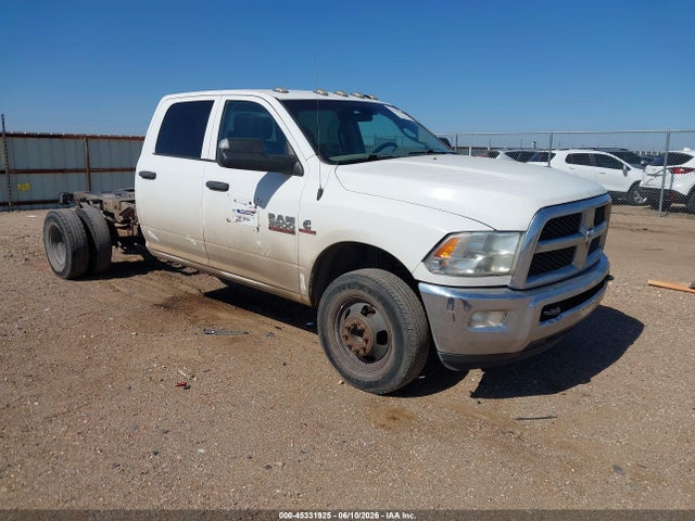 Auction sale of the 2018 Ram 3500 Chassis Tradesman/slt/laramie, vin: 3C7WRTCL8JG312722, lot number: 45331925