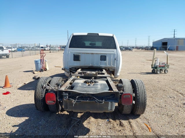 Продажа на аукционе авто 2018 Ram 3500 Chassis Tradesman/slt/laramie, vin: 3C7WRTCL8JG312722, номер лота: 45331925