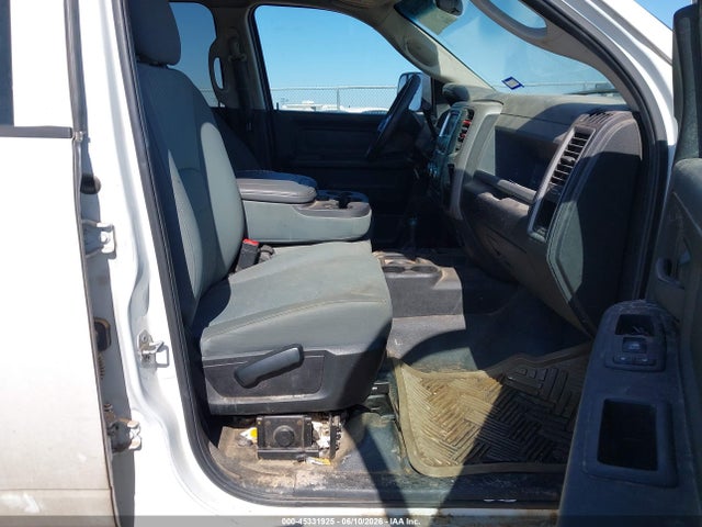 Продажа на аукционе авто 2018 Ram 3500 Chassis Tradesman/slt/laramie, vin: 3C7WRTCL8JG312722, номер лота: 45331925