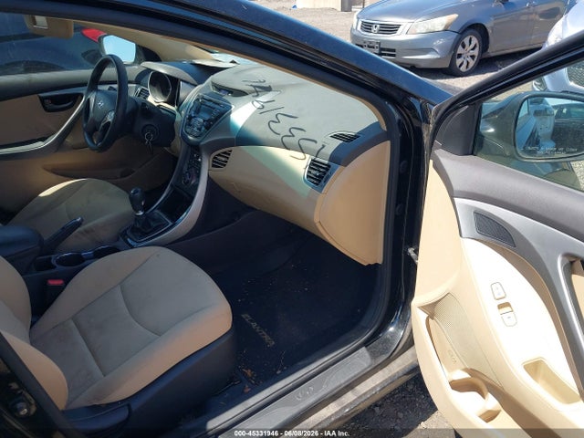 Продажа на аукционе авто 2013 Hyundai Elantra Gls, vin: KMHDH4AE1DU905949, номер лота: 45331946