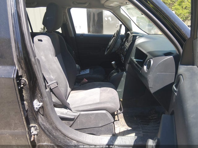 45331959 :رقم المزاد ، 1C4NJRBBXGD673922 vin ، 2016 Jeep Patriot Sport مزاد بيع