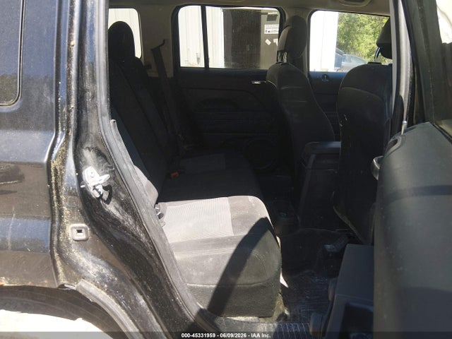 45331959 :رقم المزاد ، 1C4NJRBBXGD673922 vin ، 2016 Jeep Patriot Sport مزاد بيع