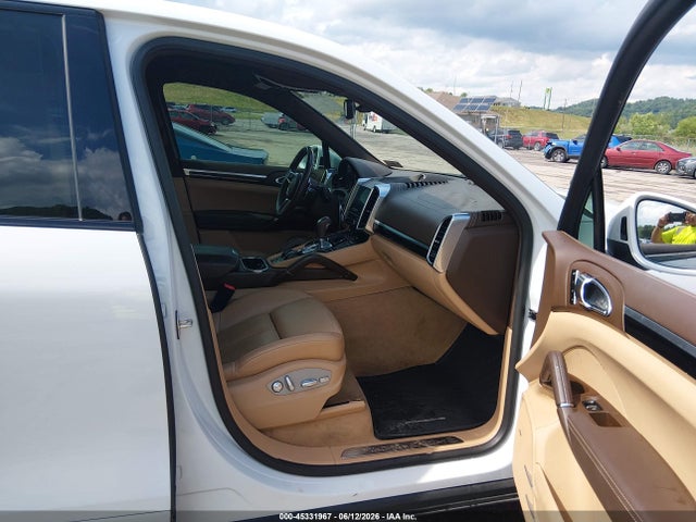 Aukcja sprzedaży 2017 Porsche Cayenne Platinum Edition, vin: WP1AA2A27HKA83289, numer aukcji: 45331967