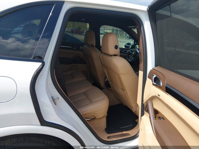 Aukcja sprzedaży 2017 Porsche Cayenne Platinum Edition, vin: WP1AA2A27HKA83289, numer aukcji: 45331967