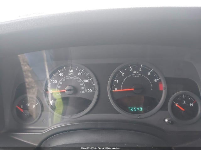 45332024 :رقم المزاد ، 1J8FF28W88D517475 vin ، 2008 Jeep Patriot Sport مزاد بيع