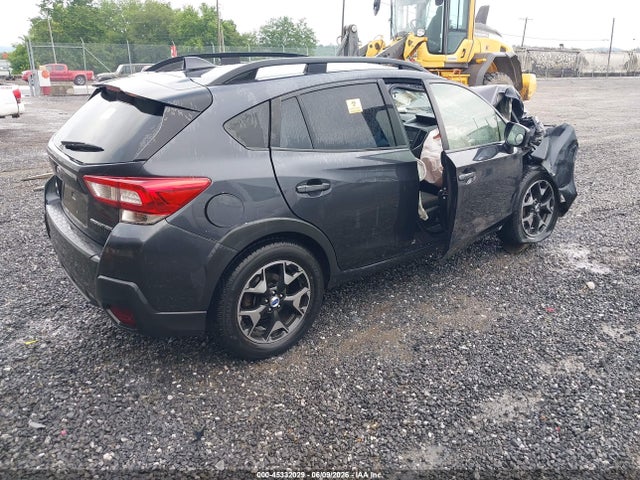 Subaru Crosstrek 2.0i Premium 2018 JF2GTABC6JH266601 Image 4
