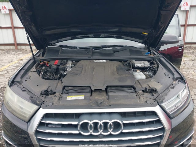 45332050 :رقم المزاد ، WA1VAAF79JD027019 vin ، 2018 Audi Q7 3.0t Premium مزاد بيع