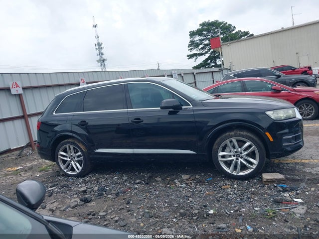 45332050 :رقم المزاد ، WA1VAAF79JD027019 vin ، 2018 Audi Q7 3.0t Premium مزاد بيع